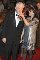 Richard Curtis mit Gattin Emma Freud