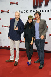 Fernanda Brandao (Laava, Hot Banditoz) mit Culcha Candela Bandmitgliedern