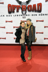 Sarah Tkosch, Sina Tkotsch