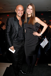 Peyman Amin mit Freundin Miriam Mack