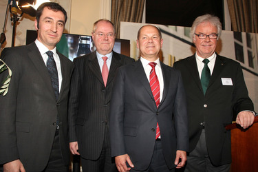 Cem Oezdemir, Peer Steinbrück, Olaf Scholz, Klaus Schümann