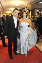 David Rienau, Indira Weis