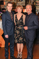 Florian Bartholomäi, Karoline Eichhorn, Klaus J. Behrendt