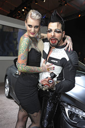 Harald Glööckler mit Tattoo-Model