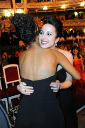 Dennenesch Zoudé, Stephanie Stumph