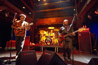 Jean-Paul Bourelly, Will Calhoun, Darryl Jones (Black Stone Raiders)