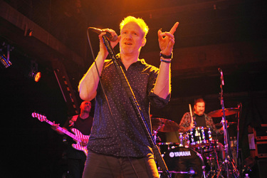 Mark White, Chris Barron, Aaron Comess (Spin Doctors)