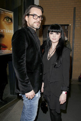 Sotiria 'Ria' Schenk (Eisblume) mit Begleitung