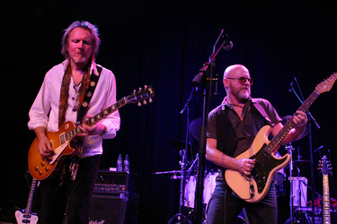 Muddy Manninen, Andy Powell (Wishbone Ash)
