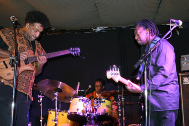 Jean-Paul Bourelly, Will Calhoun, Darryl Jones (Black Stone Raiders)