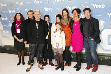 Justus von Dohnányi, Jessica Schwarz, Tobias Moretti und das Team von 'Yoko'