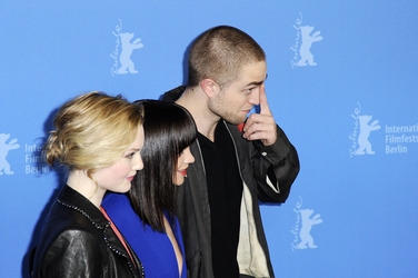Holliday Grainger, Christina Ricci, Robert Pattinson