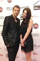 Kai Wiesinger mit Begleitung