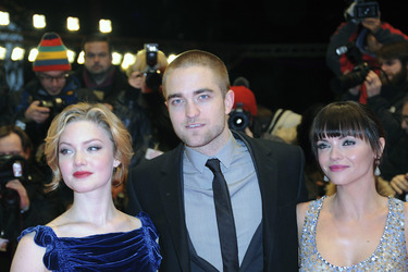 Holliday Grainger, Robert Pattinson, Christina Ricci