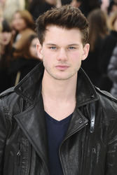 Jeremy Irvine