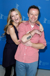 Ashley Hinshaw, Stephen Elliott