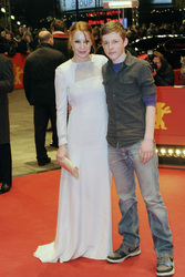 Birgit Minichmayr, Henry Stange