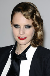 Anna Calvi