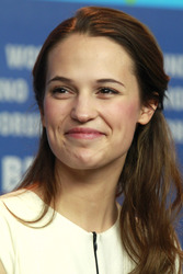 Alicia Vikander