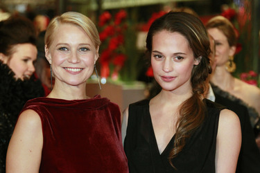 Trine Dyrholm, Alicia Vikander