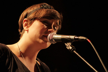 Cherilyn MacNeil (Dear Reader)