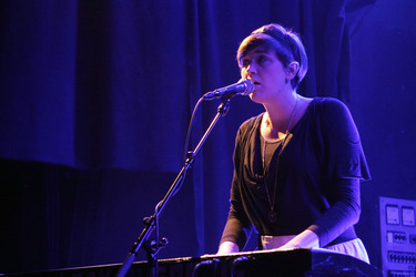 Cherilyn MacNeil (Dear Reader)