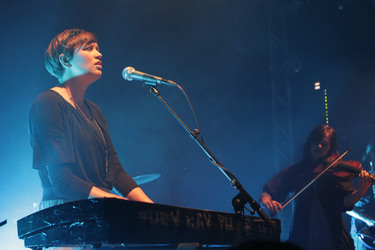 Cherilyn MacNeil (Dear Reader)