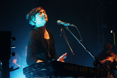 Cherilyn MacNeil (Dear Reader)