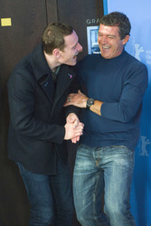 Michael Fassbender, Antono Banderas