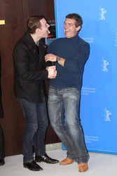 Michael Fassbender, Antono Banderas