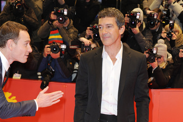 Michael Fassbender, Antonio Banderas