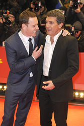 Michael Fassbender, Antonio Banderas