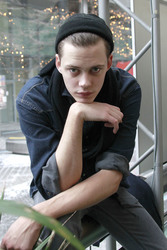 Bill Skarsgard (Schweden)