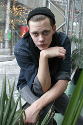 Bill Skarsgard (Schweden)
