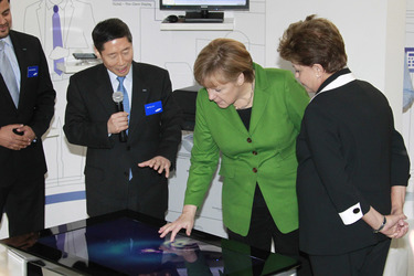 Sunny Lee, Angela Merkel, Dilma Rousseff