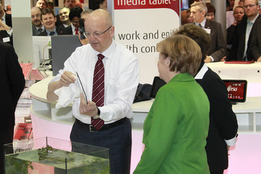 Rolf Schwirz, Angela Merkel, Dilma Rousseff