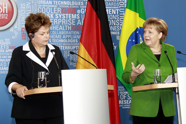 Dilma Rousseff, Angela Merkel