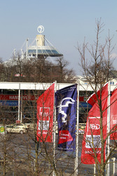 Messegelände mit Messeturm