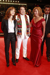 Isabelle Huppert, Brillante Mendoza, Katherine Mulville, Sid Lucero