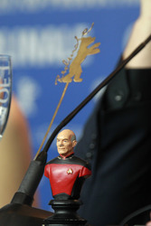 Captian Picard Büste von Timo Vuorensola