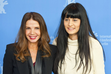 Victoria Abril, Labina Mitevska