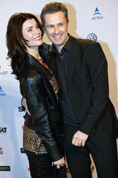 Nicola Tiggeler, Timothy Peach