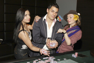 Diba Hakimi, Silva Gonzales, Gabriela Gottschalk