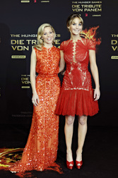 Elizabeth Banks, Jennifer Lawrence