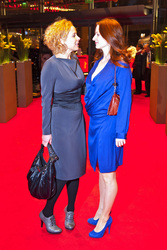 Katja Riemann mit Begleitung