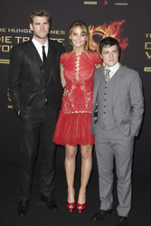 Liam Hemsworth, Jennifer Lawrence, Josh Hutcherson