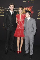 Liam Hemsworth, Jennifer Lawrence, Josh Hutcherson