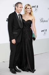 Mischa Barton mit Begleitung