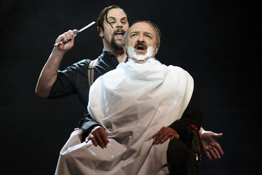 Michael Ball, John Bowe