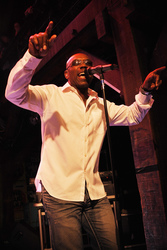 Larry Braggs (Tower of Power)